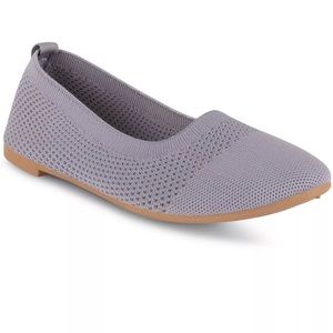 NWOT Danskin Women’s Vision Slip On Ballet Flat, Gray Size 8